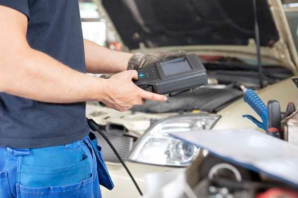 Kapotte bedrijfsauto verkopen